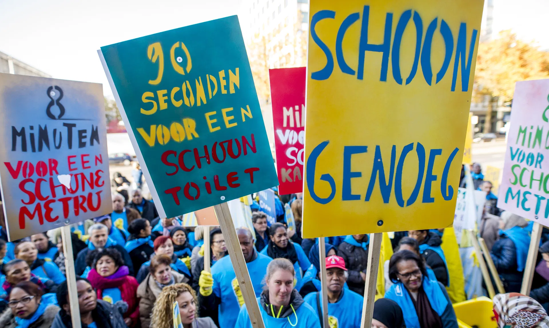 Afbeelding van Slap kabinet durft misdadige werkgevers niet aan te pakken