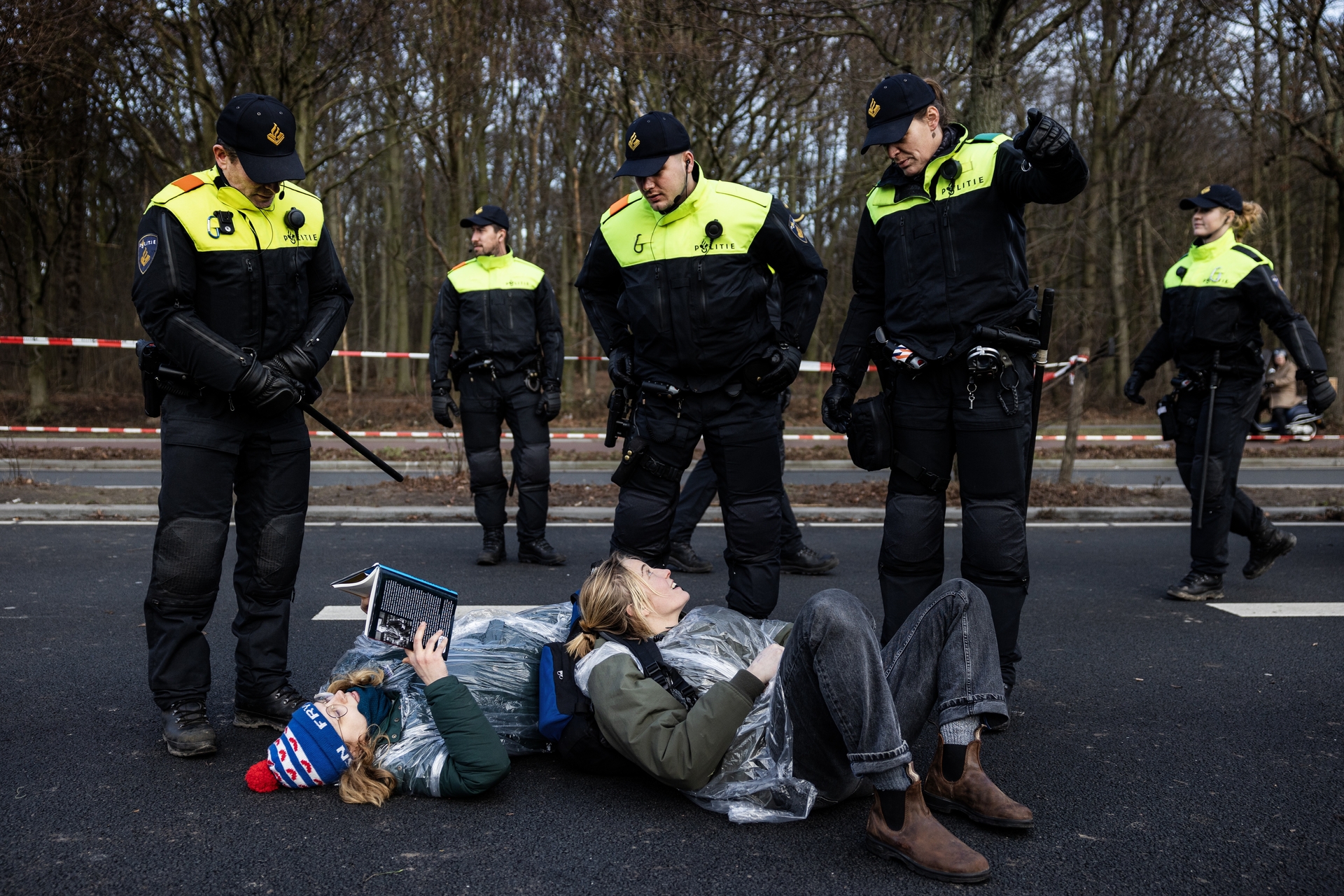 Afbeelding van Politie pakt duizend klimaatactivisten op in Den Haag