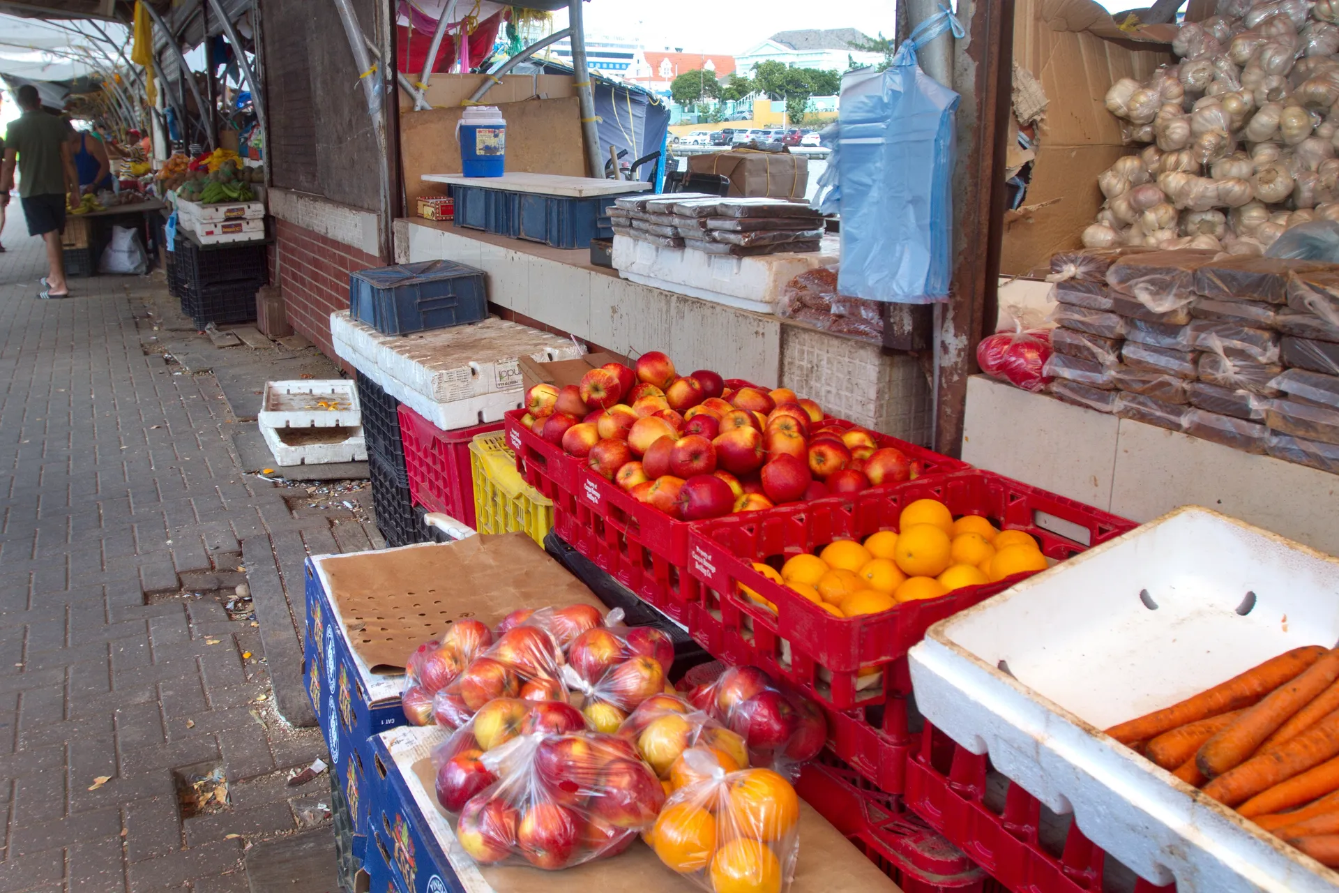 Afbeelding van Neokolonialisme in de praktijk: Curaçao de dupe van Europese sancties tegen Venezuela