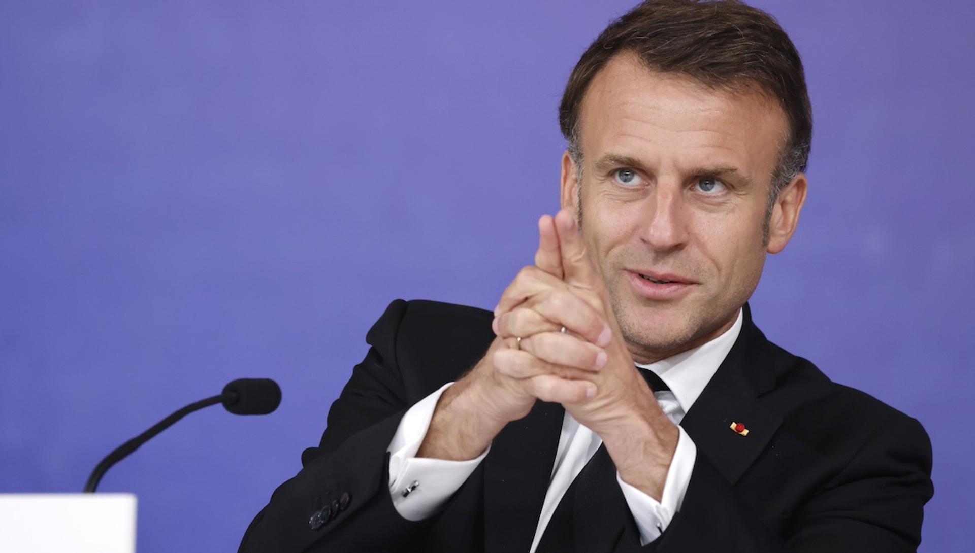 Macron wants French nuclear weapons for all of Europe – Job