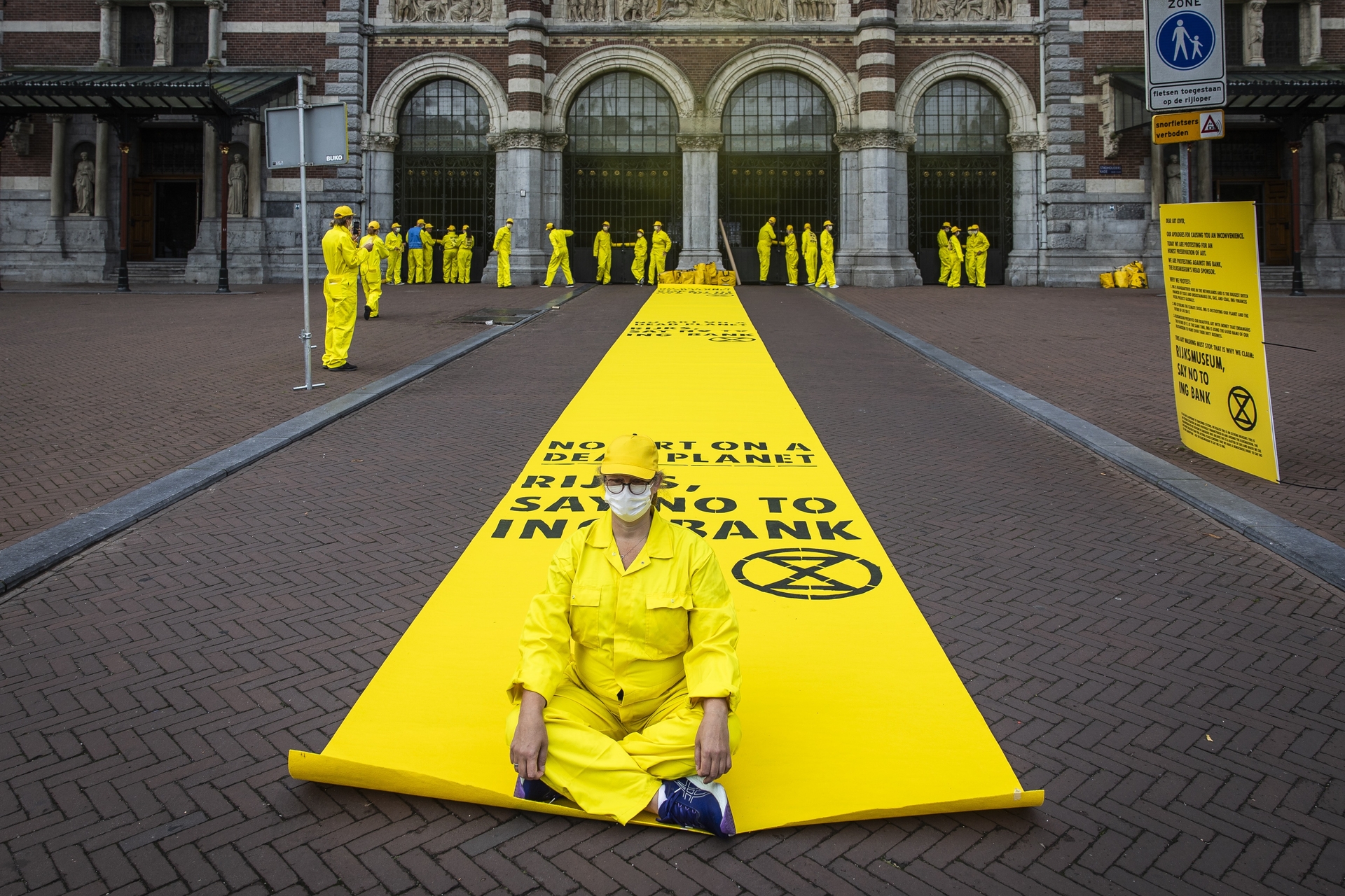 Afbeelding van XR sluit toegang tot Rijksmuseum af, wil dat banden met ING worden verbroken