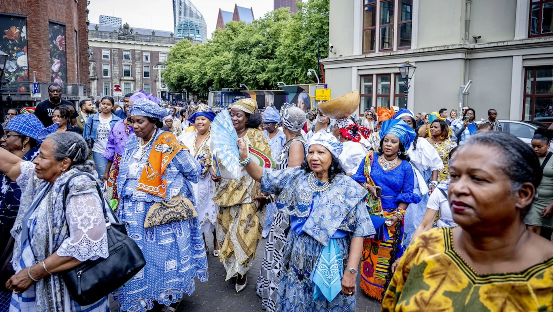 Maak van Keti Koti een feestdag, te beginnen in Den Haag - Joop - BNNVARA