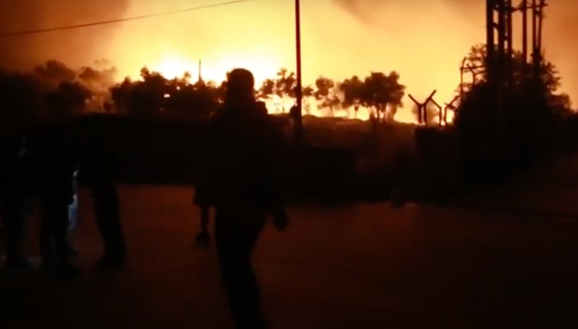 Afbeelding van Grieks vluchtelingenkamp Moria verwoest door brand