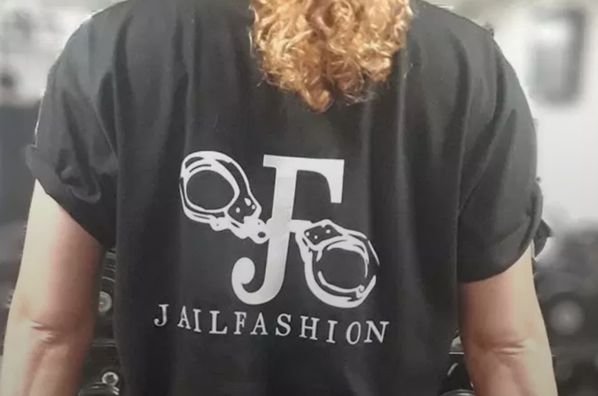 Afbeelding van Almelose gedetineerden beginnen kledingmerk