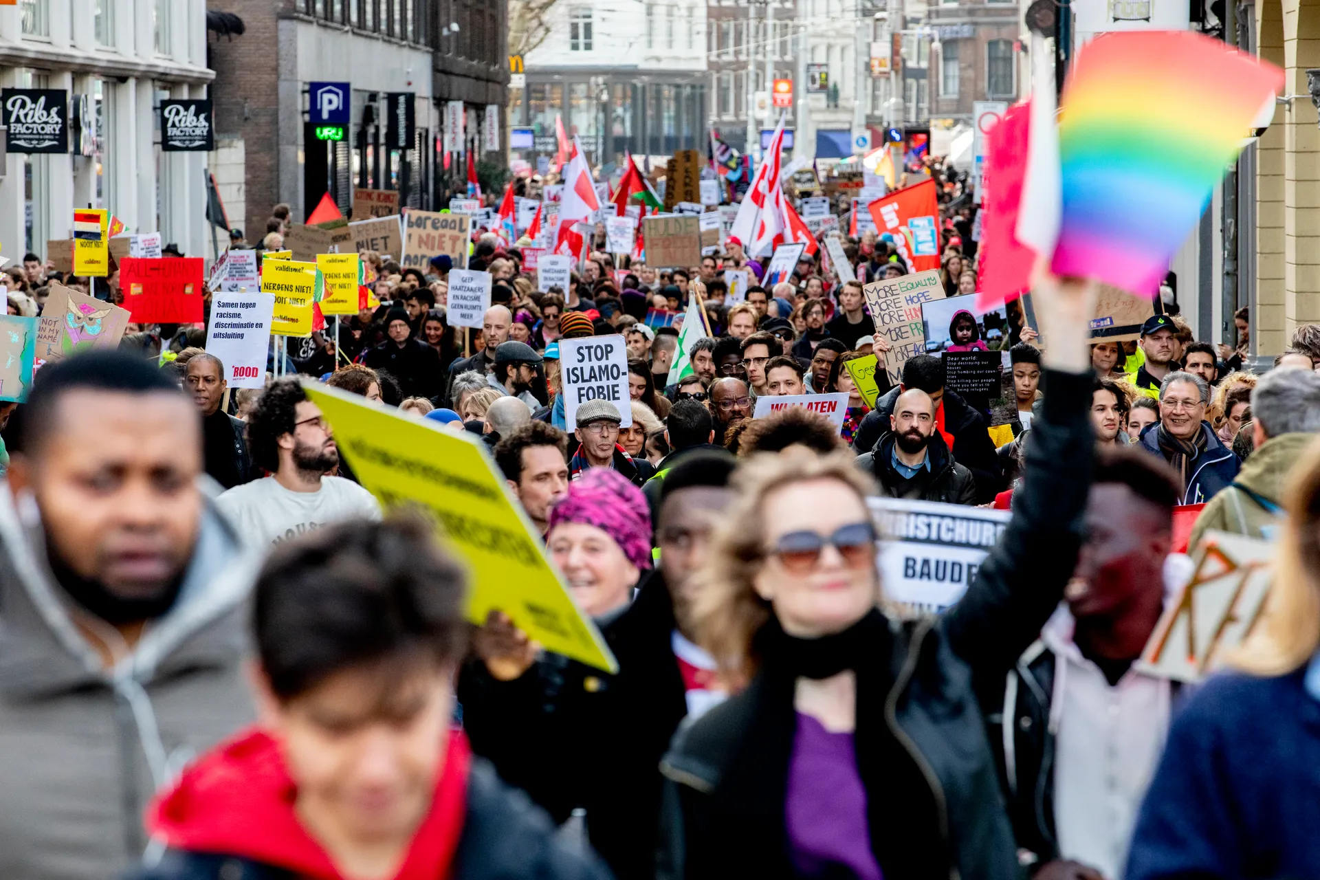 Afbeelding van 100 uur taakstraf wegens doodsverwensing Baudet