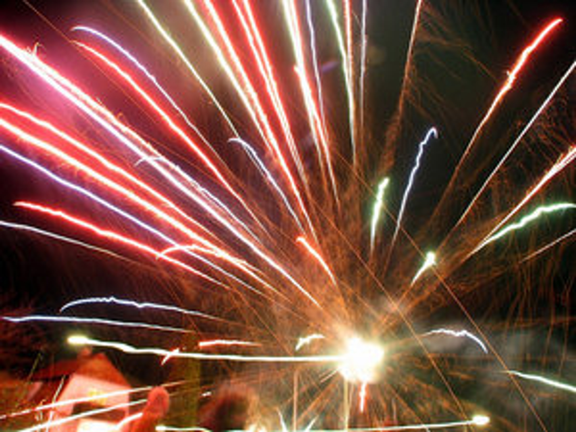 RTEmagicC_fireworks.jpg