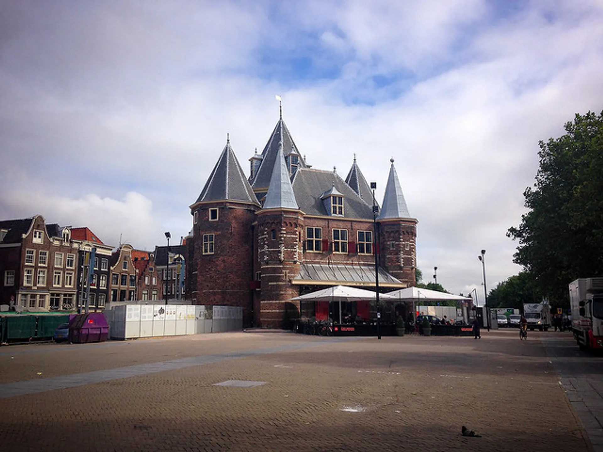 Afbeelding van Verdronken vluchtelingen worden niet herdacht vanwege dreigementen
