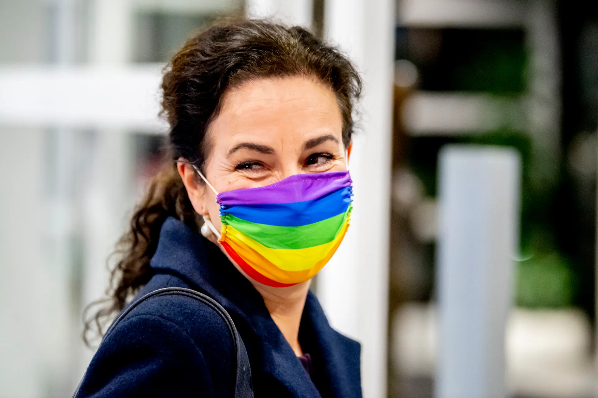 Afbeelding van Halsema: coronaregels voor jongeren zijn te zwaar