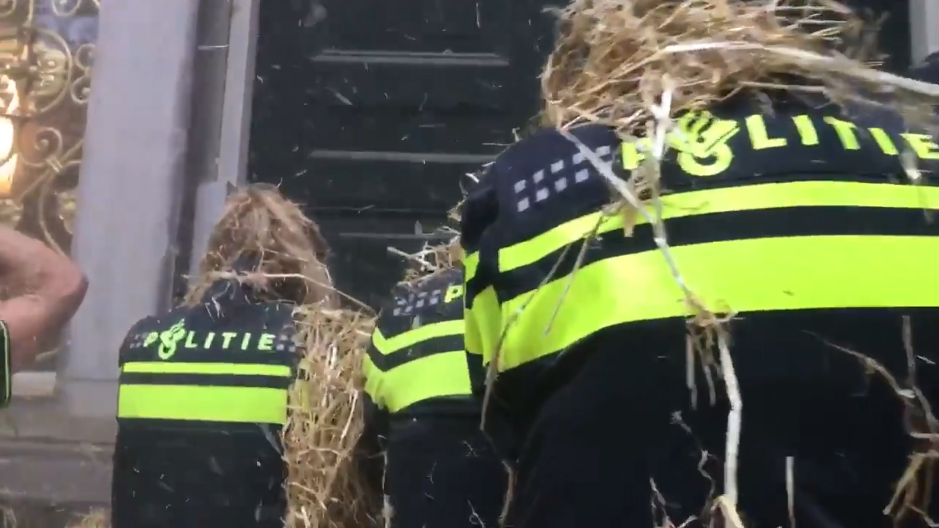 Afbeelding van Drenthe en Overijssel zwichten voor boeren, agressieve acties Groningen