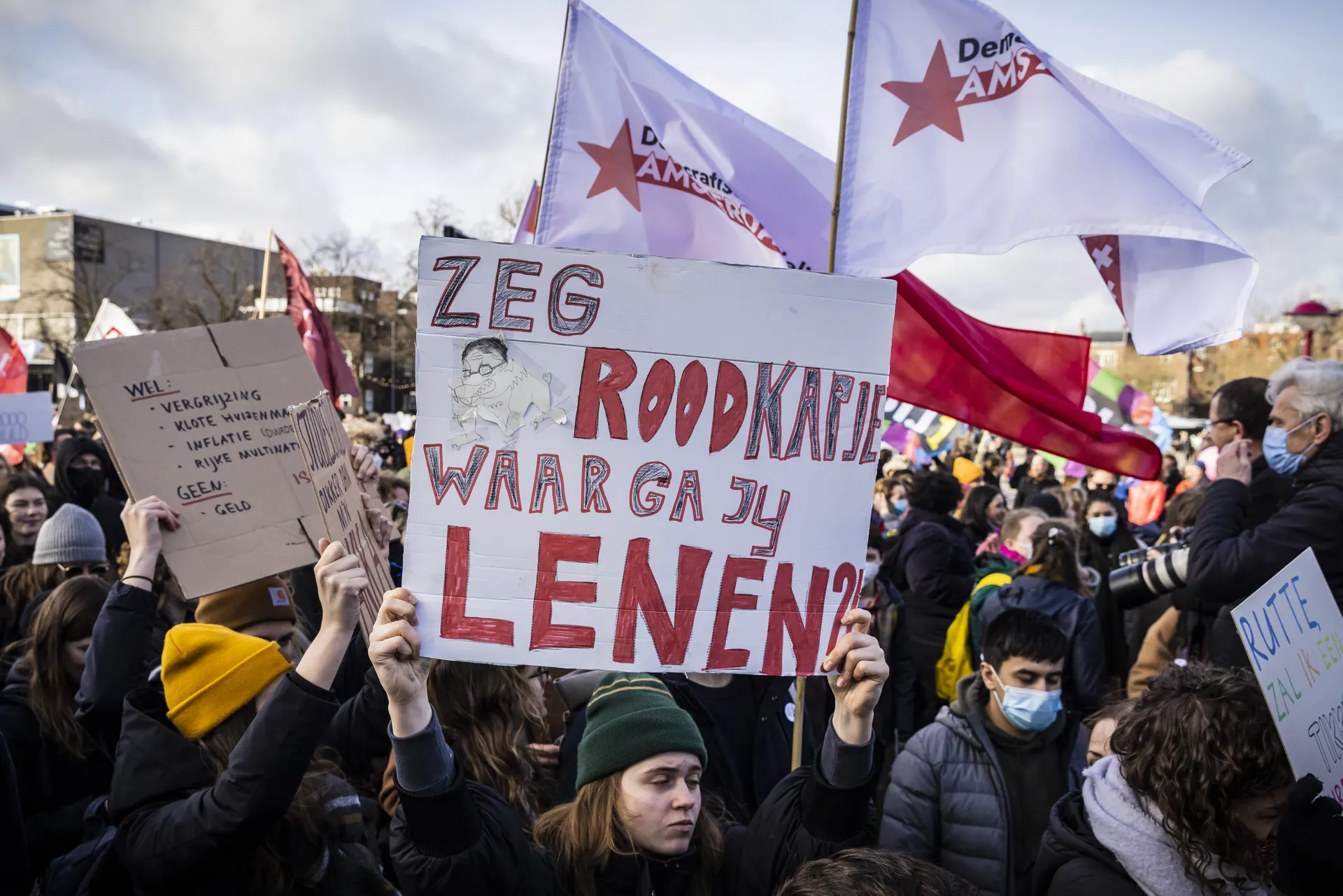 Afbeelding van Kabinet wil studenten weer afschepen met een fooi