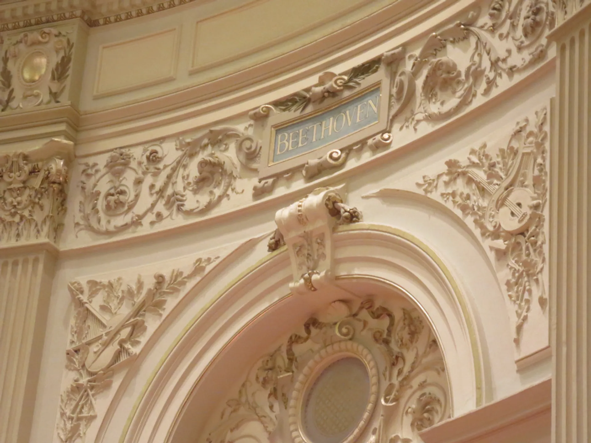 Afbeelding van De lijst componisten in het Concertgebouw is inderdaad eenzijdig