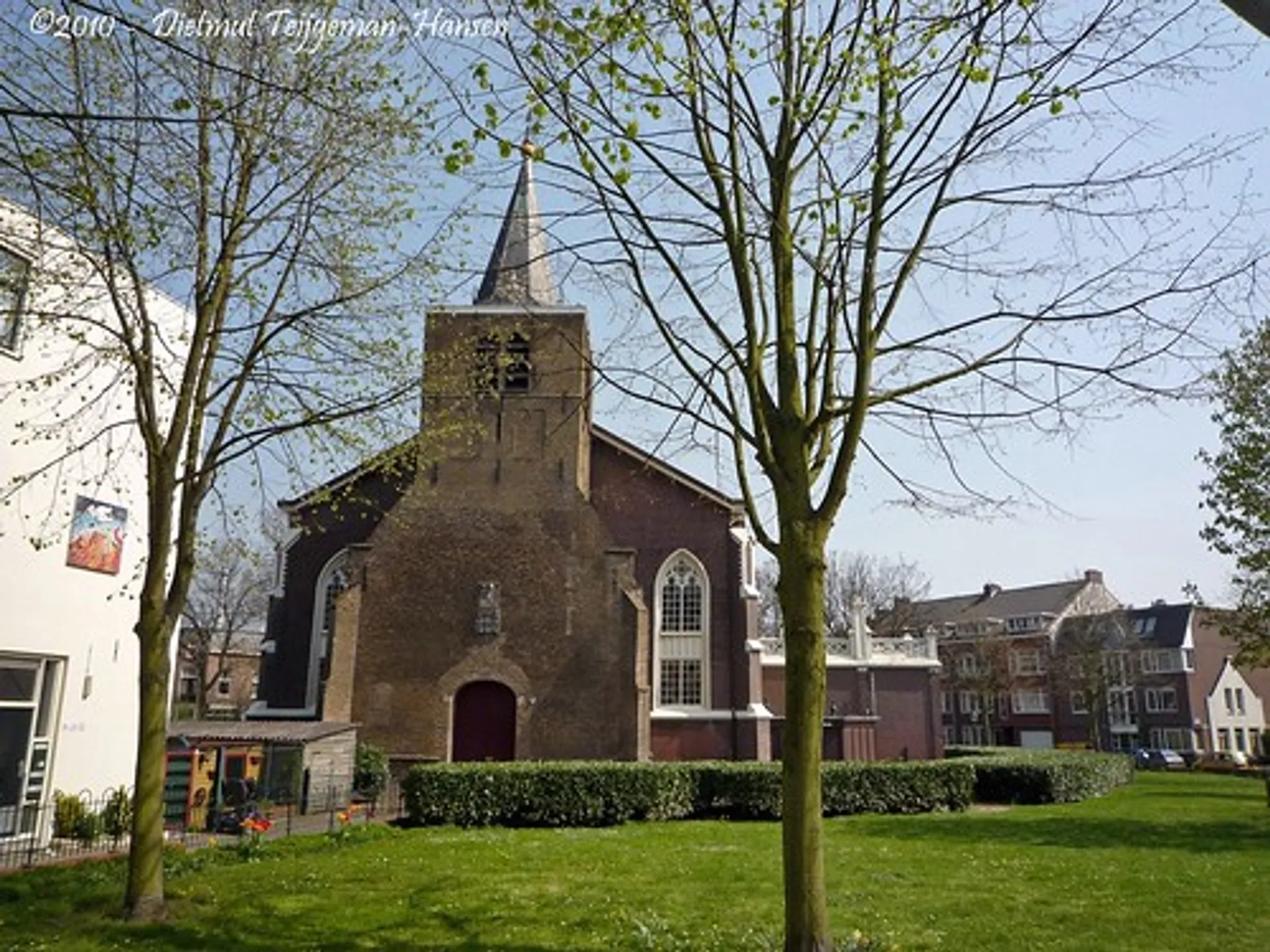 4626026717_0cc90e0a4d