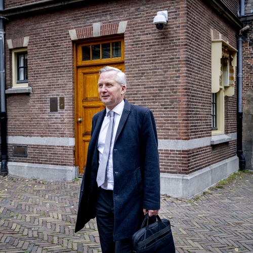 Eric van der Burg is een ouderwetse Nederlandse burgerman