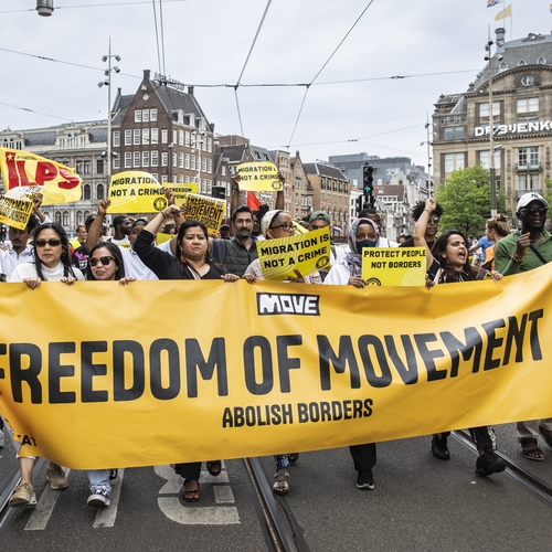 Migratiecrisis? Aantal migranten zonder verblijfsvergunning afgenomen in Nederland