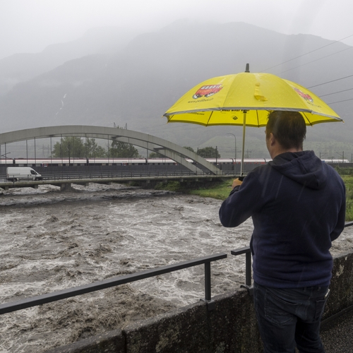 Gerrit Hiemstra waarschuwt vakantiegangers in Alpengebied voor komst levensgevaarlijk noodweer