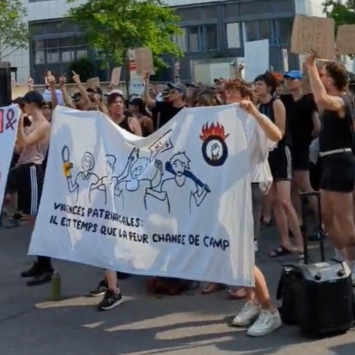Protest bij concert Rammstein na beschuldigingen over seksueel grensoverschrijdend gedrag