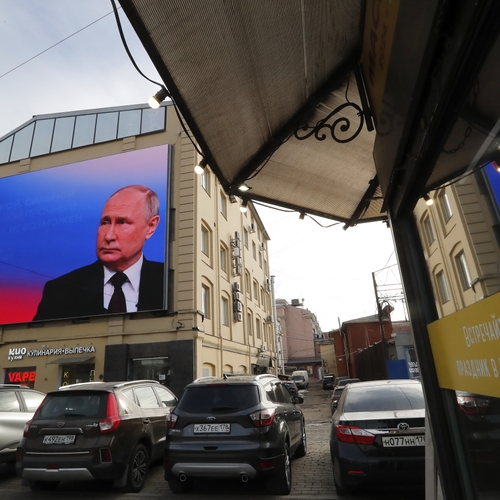 Poetin wil met 80 procent van de stemmen ‘herkozen’ worden