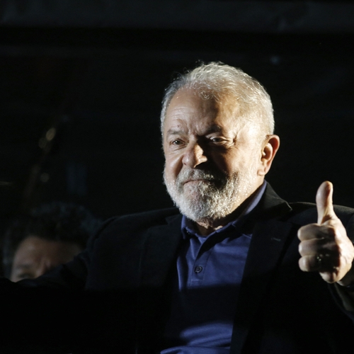 Afbeelding van Extreemrechtse Bolsonaro verliest Braziliaanse verkiezingen nipt van linkse Lula, tweede ronde nodig