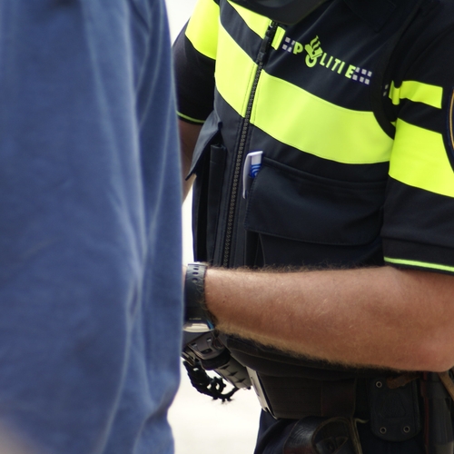 Politie Hilversum heeft krap tien minuten nodig om demonstratierecht te schenden