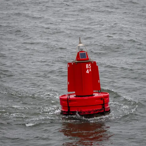 Bedrijven kunnen ongestoord gif lozen in Waddenzee, MOB stapt naar de rechter