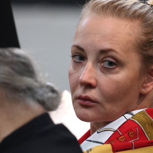 Moorddadig regime Rusland probeert nu ook weduwe Navalny achter slot en grendel te krijgen