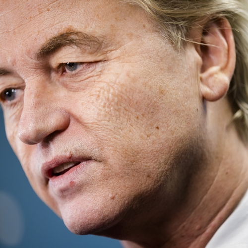 Wilders bewijst het gelijk van Kaag en slaat weer als een dolle om zich heen