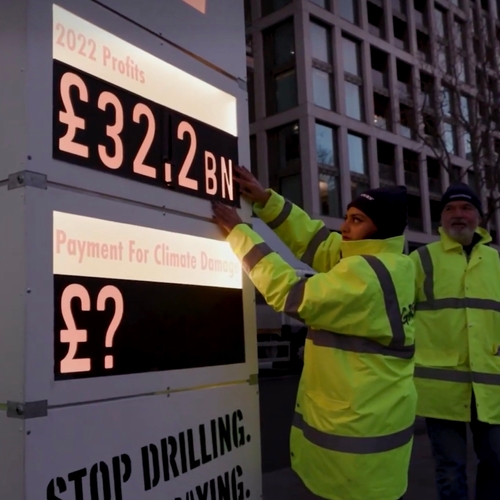 Afbeelding van 'Obscene' recordwinst voor Shell, zonder extra belasting