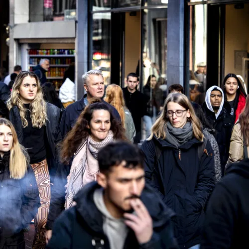 Nederlandse inflatie nog jaren hoog, ultrarechts kabinet blijft geldontwaarding aanjagen