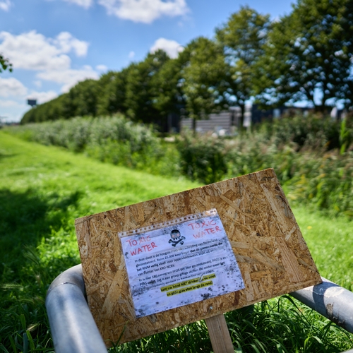 Waterkwaliteit om te huilen omdat Rutte-kabinetten geen maatregelen durfden te nemen tegen industrie en veehouderij