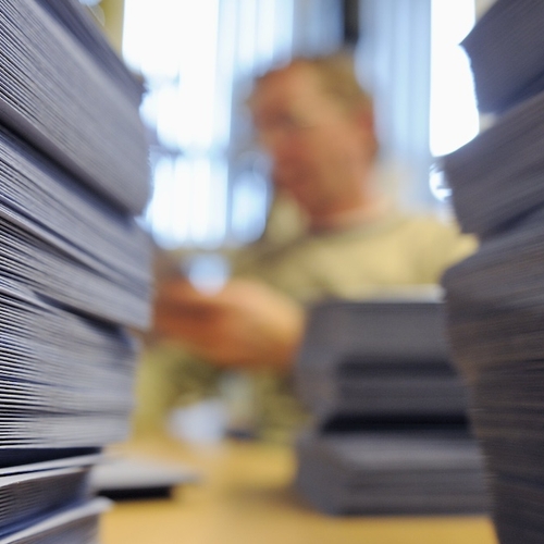 Aan de onbeleefde banken, verzekeringsmaatschappijen en overheden