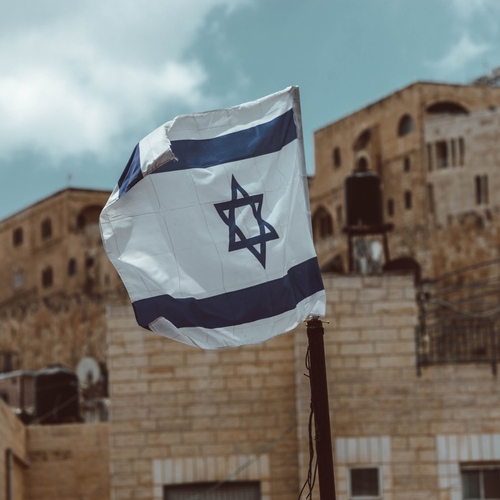Israël past zich steeds meer aan bij de akelige realiteit in het Midden-Oosten