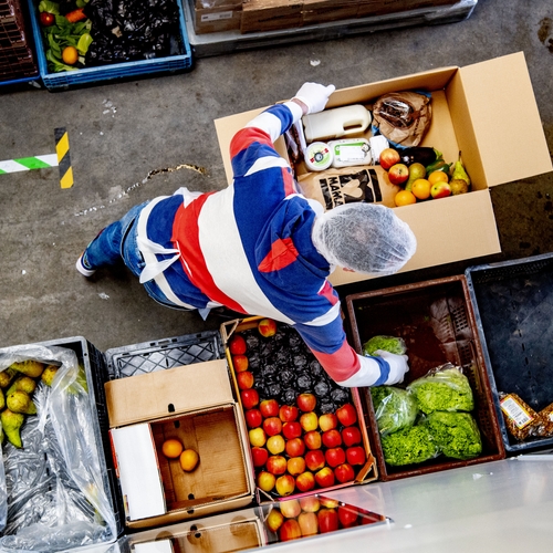 Afbeelding van Rode Kruis breidt voedselhulp voor arme Nederlandse kinderen uit