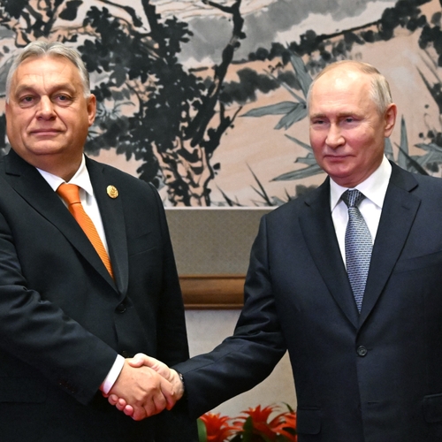 Europese regeringsleiders woedend over ontmoeting tussen Poetin en Orbán