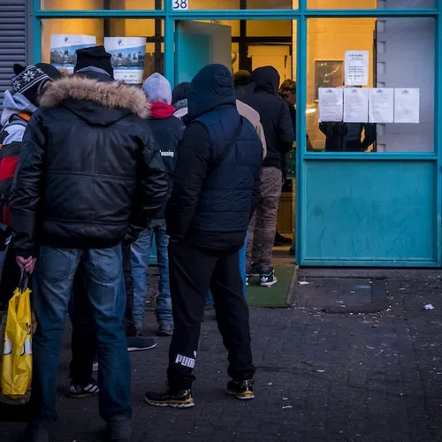 Dakloos betekent niet rechteloos, in tegenstelling tot wat politici beweren