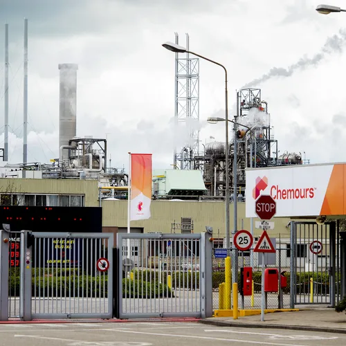 Nederland vraagt om Europees totaalverbod op extreem schadelijke PFAS