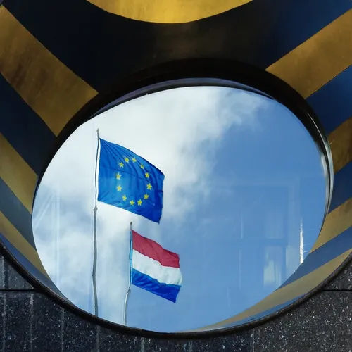 Den Haag laat zich gijzelen door een minderheid van fanatici
