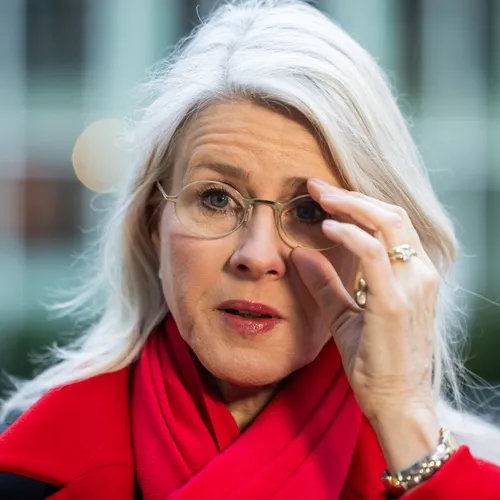 Mona Keijzer verheft falen tot kunst: weer minder nieuwe woningen