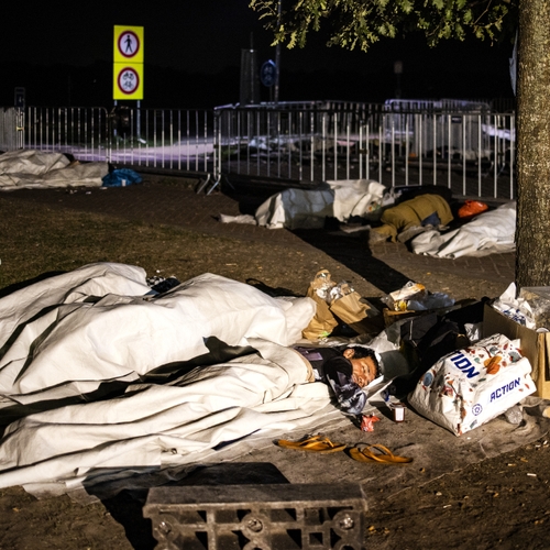 Raad van Europa tikt kabinet-Rutte op de vingers: asielopvang Ter Apel 'onmenselijk en vernederend'