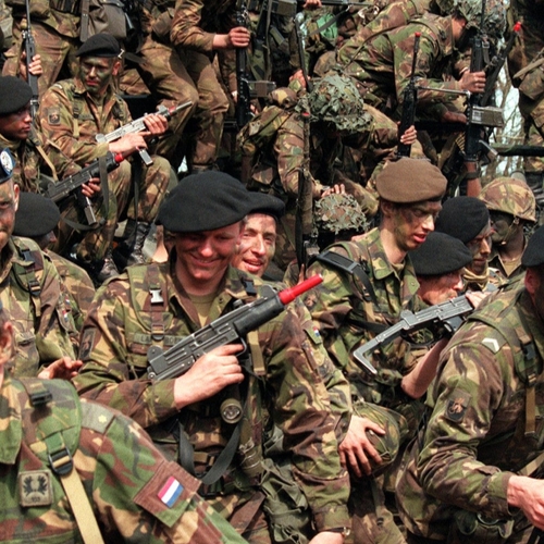 Afbeelding van Schaf de militaire dienstplicht in Nederland onmiddellijk af