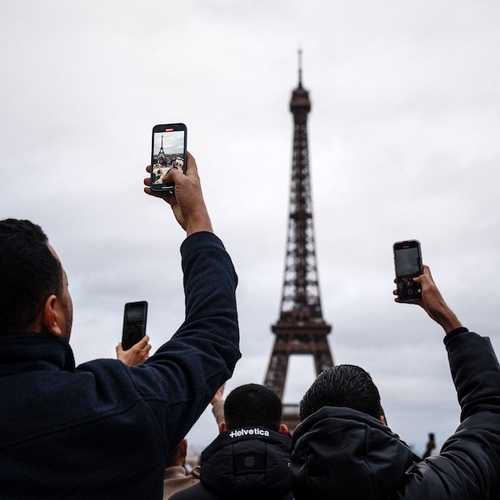 Franse gemeente kiest in referendum voor smartphoneverbod, van de straat tot de slaapkamer