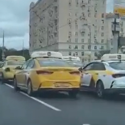Afbeelding van Hackers kraken Russische taxi-app en veroorzaken enorme file in Moskou