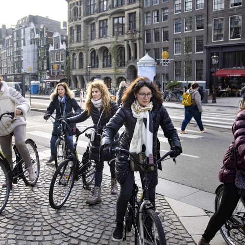 Niet eerder kwamen zoveel fietsers om in het verkeer, vooral veel slachtoffers onder ouderen