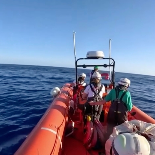 Tientallen migranten, waaronder kinderen, verdronken voor de kust van Italië