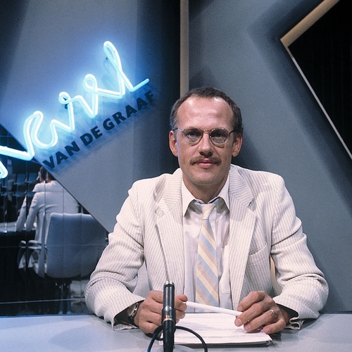 AVRO-presentator Karel van de Graaf (72) overleden