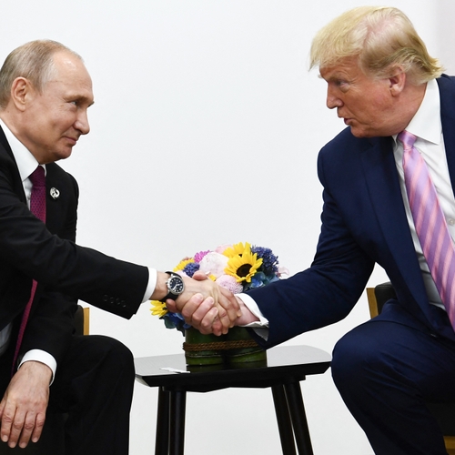 U zult straks The Donald eren als hij Poetin bedwingt
