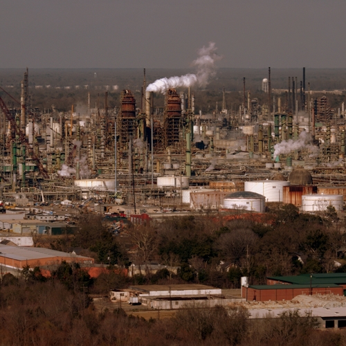 Afbeelding van ExxonMobil boekt ongekende miljardenwinst door torenhoge energieprijzen