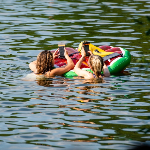 Afbeelding van Free the nipple: ook vrouwen mogen in Berlijn voortaan topless zwemmen