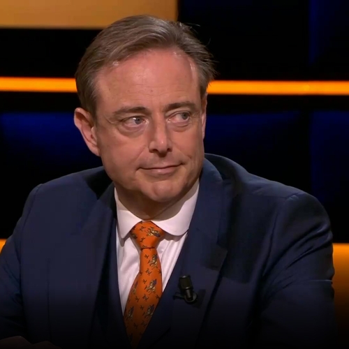 Afbeelding van Bart de Wever verkoopt lulkoek over een Vlaams-Nederlands samengaan