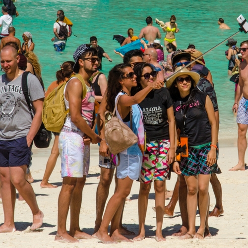 Afbeelding van Thais strand uit 'The Beach' verwoest door toerisme