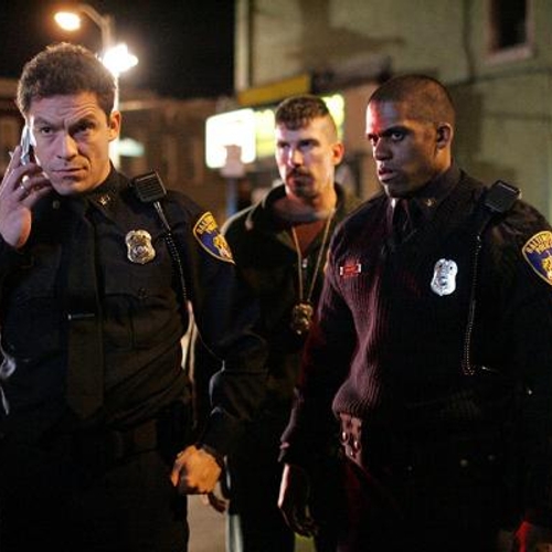 De stigmatiserende rol van politie in series en films moet veranderen